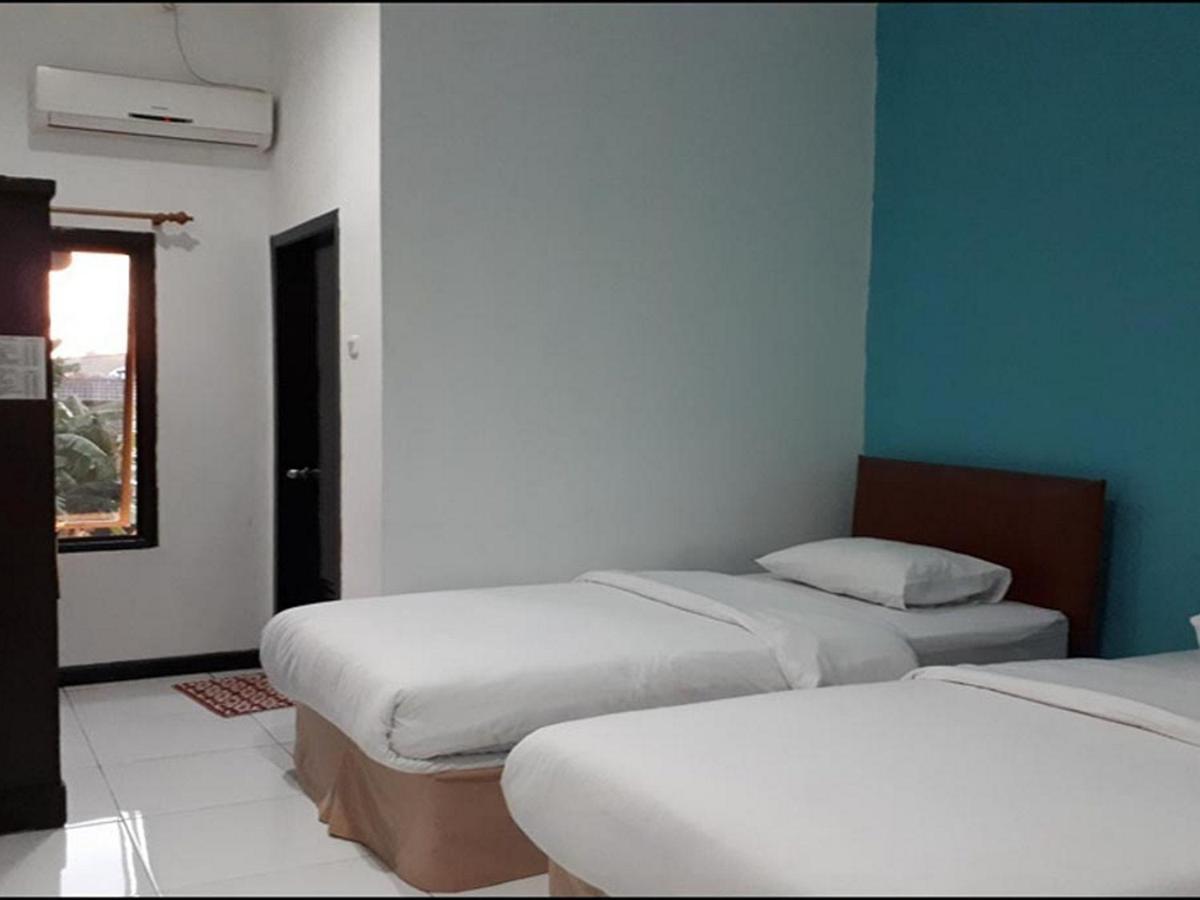 Reddoorz At Hotel Rumberpon Sorong Zewnętrze zdjęcie